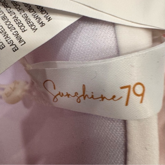 Sunshine 79 One Piece Swimsuit in Multi/color floral sz 10 shaping fit NWT - Picture 9 of 12